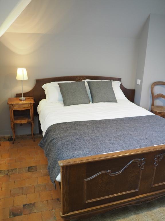 Les Grands-Aulnais Bed and Breakfast Cossé-le-Vivien Eksteriør billede