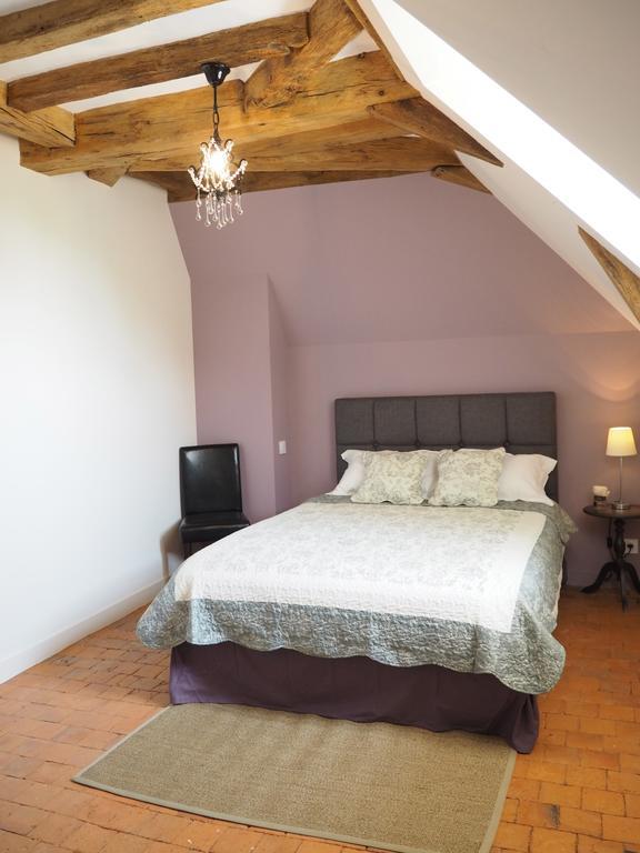 Les Grands-Aulnais Bed and Breakfast Cossé-le-Vivien Eksteriør billede